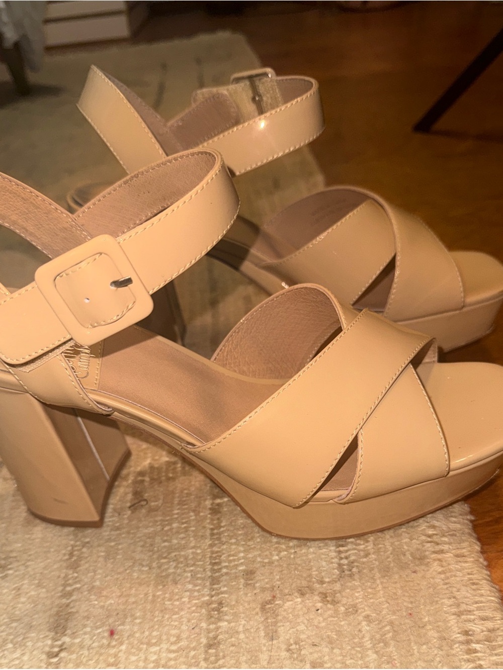 Jeffrey Campbell SZ 9 NWT Amma Platform Sandal nude patent